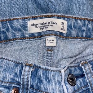 Abercrombie & Fitch Women's Straight Leg Jeans in Light Blue